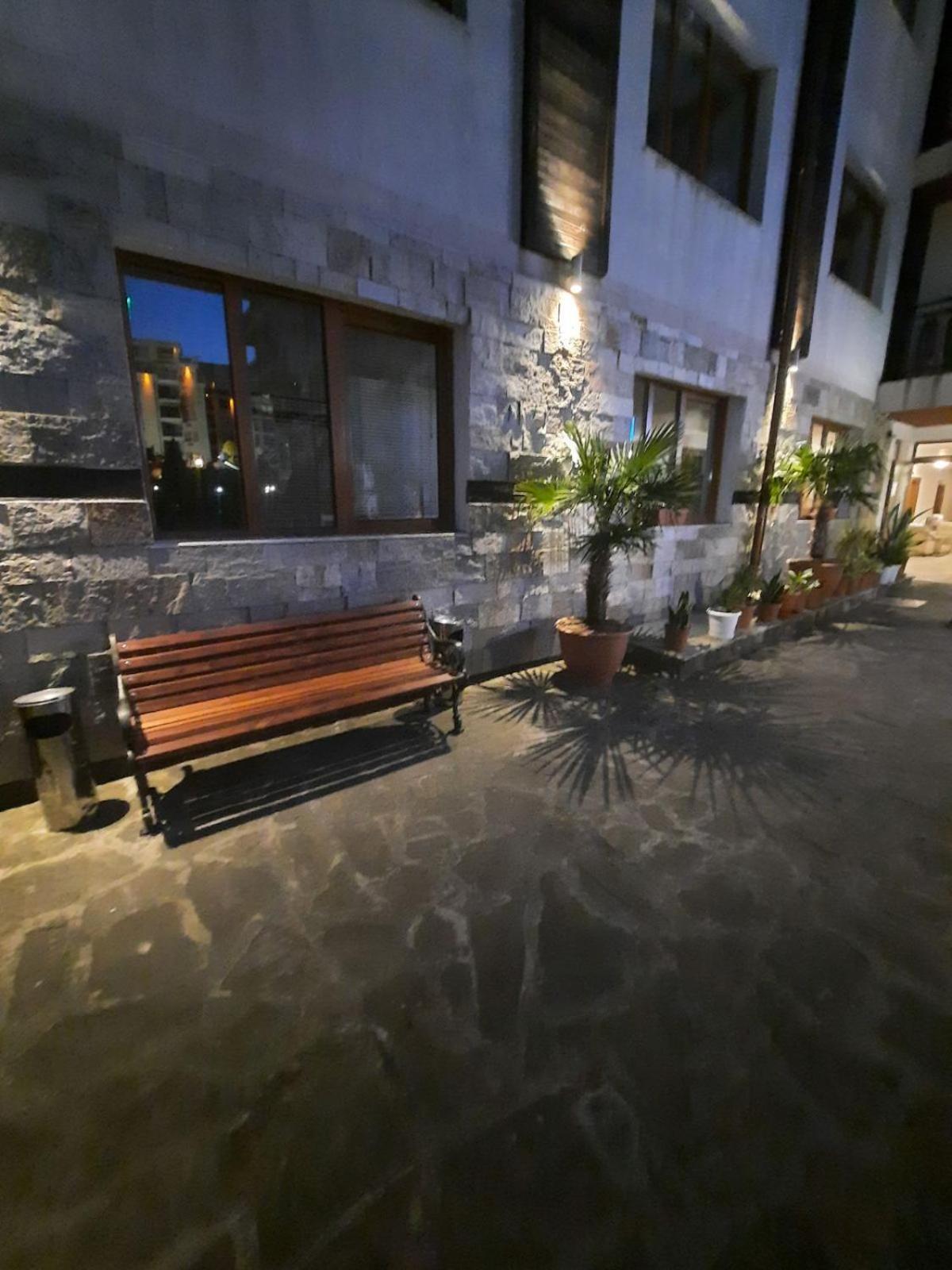 Apartamento Апатаменти За Гости Sunshine И Glory Sveti Vlas Exterior foto